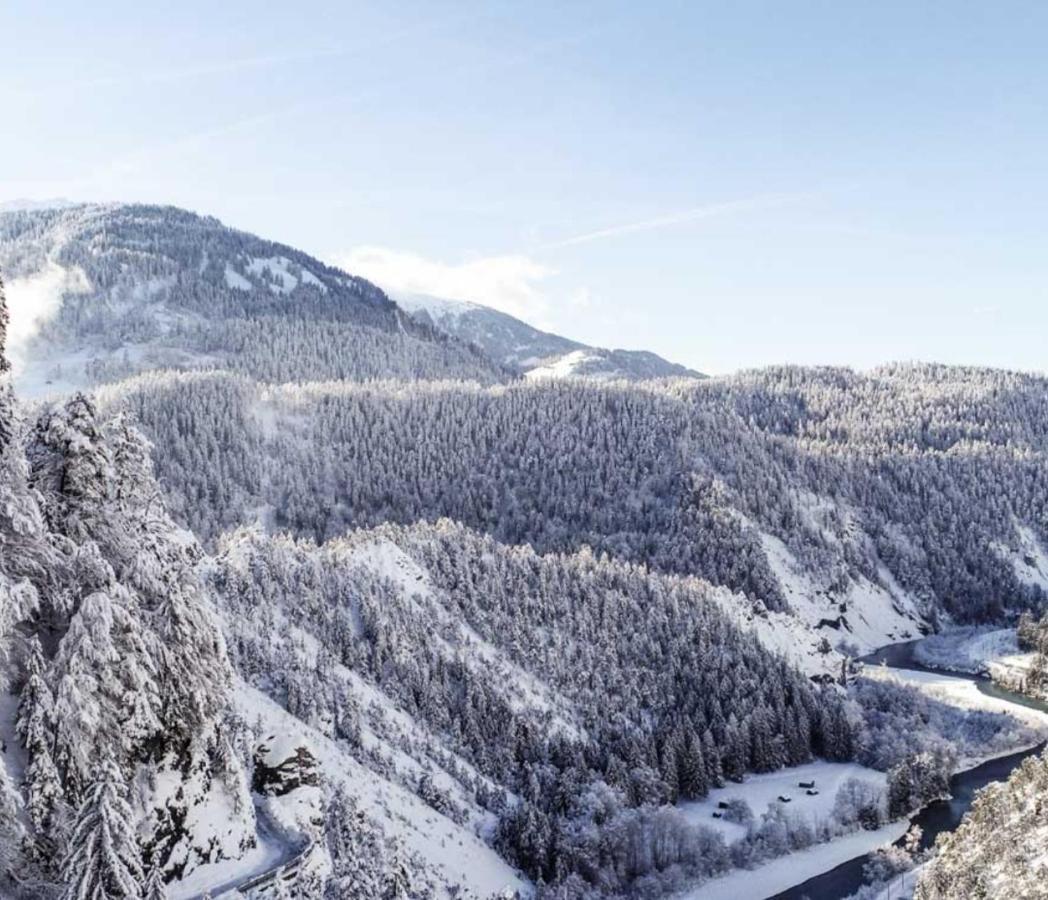 Ferienwohnung Graubunden 보나두츠 외부 사진