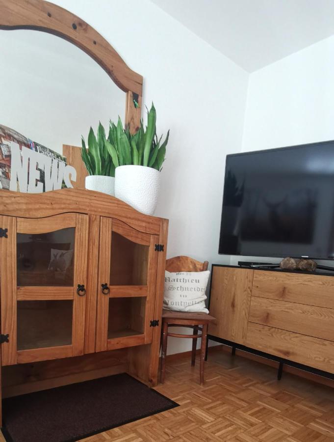 Ferienwohnung Graubunden 보나두츠 외부 사진